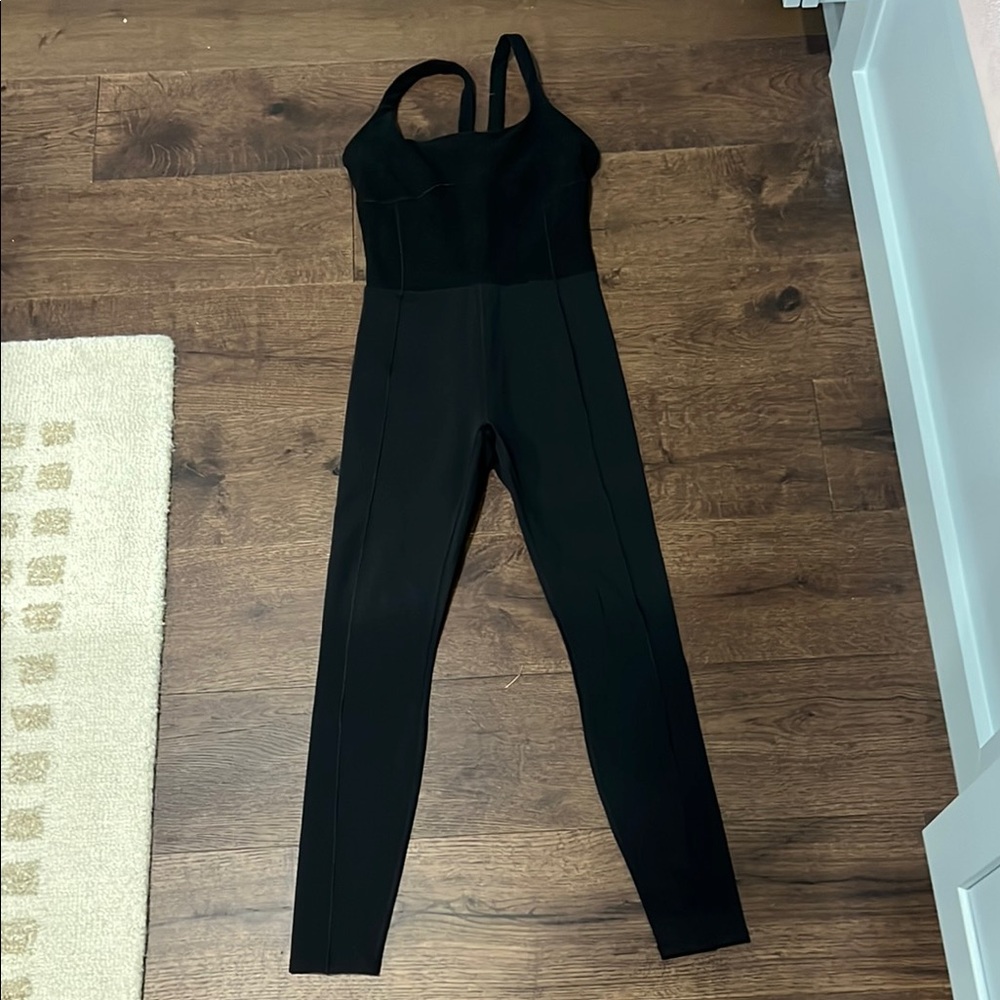 Vuori Black Women's Halo Jumpsuit
